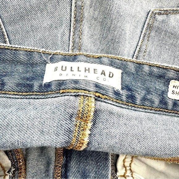 Bullhead Denim Jean Shorts Sz 26 Womens High Rise Shorts Medium Wash Denim Blue - Picture 5 of 10